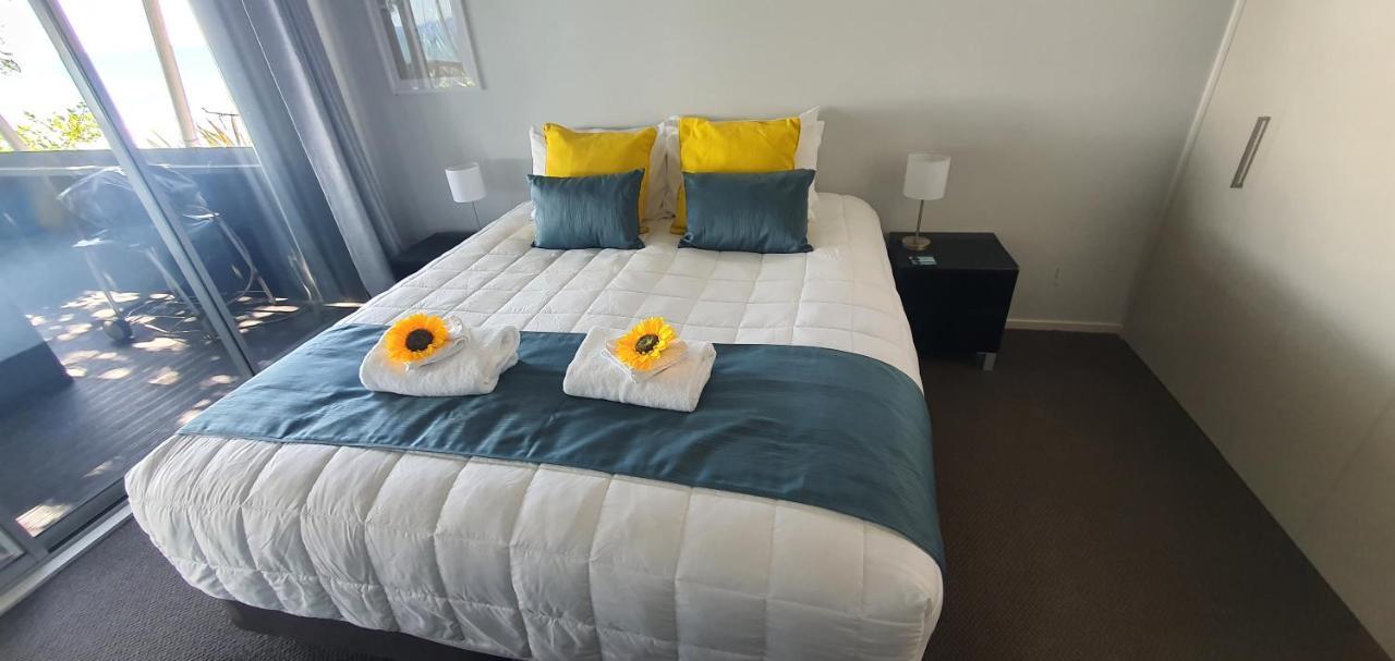 Golden Bay Holiday Park Onekaka Bagian luar foto